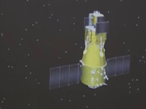 China's Chang'e-5 to land on earth's surface with 2 kilos of lunar soil