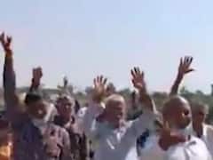 વીરપુર-મશીતારા રોડ પર રેલવે ક્રોસિંગ બંધ રહેતા 600 ખેડૂતો પરેશાન, જુઓ વીડિયો