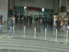 UK से आए यात्रियों को किन दिक्कतों का सामना करना पड़ा..| देखें Ground Report 