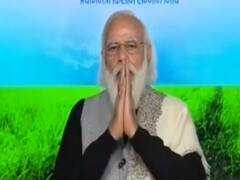 PM Narendra Modi interacts with farmers, says 'lands won't be snatched away'