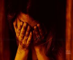 UP Police ने पीड़िता से ही कर दी 'गंदी बात', तो कौन देगा इंसाफ ? | High Alert 