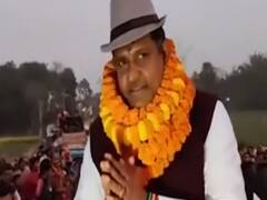 देवघर के विधायक का अनोखा अंदाज, पुल का शिलान्यास करने हाथी पर गए थे, उद्घाटन के लिए घोड़े पर पहुंचे