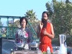 યોગ ભગાવે રોગઃ બ્રેસ્ટ કેન્સરની બીમારીમાં રોજ કરો યોગ