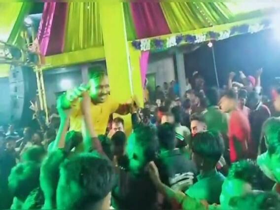 વલસાડમાં ધરમપુર તાલુકાના ભાજપના પ્રમુખે લગ્નમાં હજારોની ભીડ એકઠી કરી, પોલીસે શું કરી કાર્યવાહી