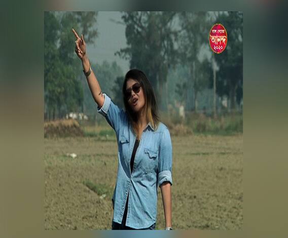 সীমানা ছাড়িয়ে সায়নীর গান, স্মরণজিত চক্রবর্তীর লেখা গানে সুর দিলেন স্যাভি, নতুন বছরে পা রাখার আগে দেখে নেওয়া যাক মিউজিক ভিডিও