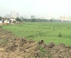 Mumbai Metro Carshed | मुंबई मेट्रोचं कारशेड बांद्र कुर्ला संकुलात? बुलेट ट्रेनसाठीच्या जागेवर चाचपणी?