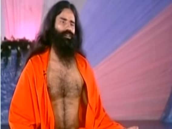 हृदय रोगी और उच्च रक्तचाप वाले धीरे-धीरे करें प्राणायाम | योग यात्रा Baba Ramdev के साथ