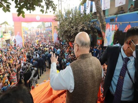 Bolpur में Amit Shah का रोड शो शुरू, उमड़ी जबरदस्त भीड़ | Bengal Politics