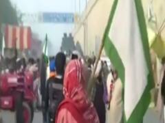 किसान आंदोलन की वजह से Akshardham से Noida जाने वाला मुख्य मार्ग बंद | Farm Bill Protest