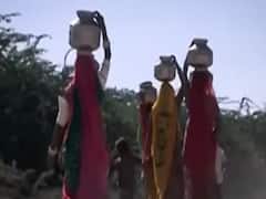 Rajasthan: This is how women in Barmer struggle for water | Ghanti Bajao 