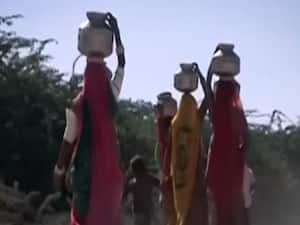 Rajasthan: This is how women in Barmer struggle for water | Ghanti Bajao 