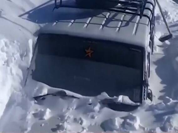 पहाड़ी इलाकों की बर्फबारी Delhi-NCR पर ऐसे पड़ रही है भारी | ABP Special 