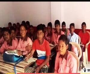 यूपी में चल रही मनमानी, स्कूल खोलकर बच्चों की जान से हो रहा खिलवाड़ ! | Mudde Ki Baat