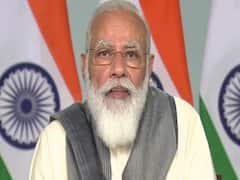 PM Modi talks to a Cancer patient & beneficiary of Centre's Ayushman Bharat Yojana