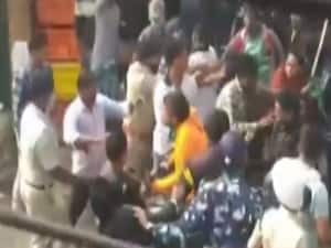 BJP Vs TMC: From attack on JP Nadda's convoy to Mamata's reaction | Master Stroke Full 