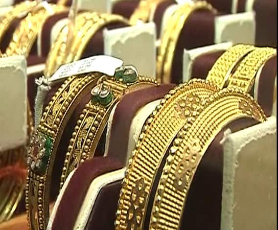 Gold & Silver Price fall Down | सोन्या-चांदीच्या दरात गेल्या चार दिवसांत मोठी घसरण