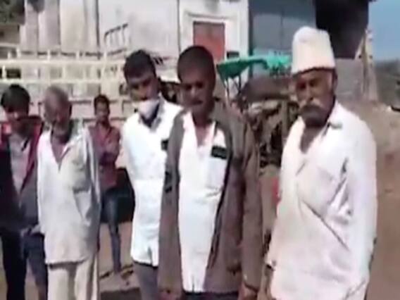 રાજકોટ: સિંહોના ટોળાએ જેતપુરના આરબ ટીંબડીમાં 8 પશુઓનું કર્યું મારણ, લોકોમાં ભયનો માહોલ