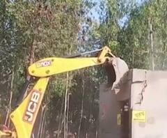 भू माफिया की खैर नहीं