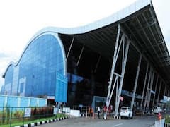 देश छोड़ रहे PFI महासचिव Rauf Sharif को एयरपोर्ट पर रोका गया, कई मामलों में चल रही जांच