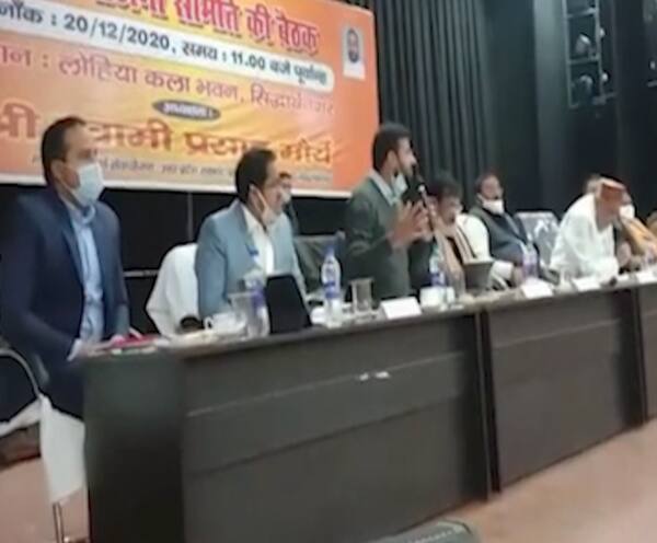 Minister Put Class Of Officers| Purvanchal News In Superfast Style| ABP GNAGA | मंत्री ने लगाई अधिकारियों की क्लास | सुपरफास्ट अंदाज में पूर्वांचल की खबरें | ABP GNAGA
