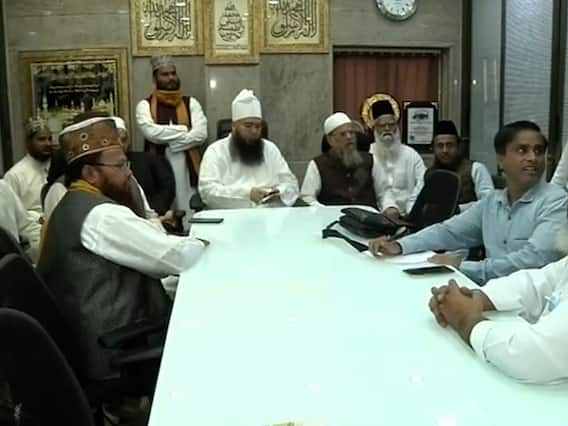 Corona Vaccine में अगर सूअर की चर्बी है तो वह हराम - All India Sunni Jamiat Ulema