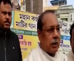 Maldah: রাজনৈতিক দলের পোস্টারে দৃশ্য-দূষণ ইংরেজবাজারে, 'বেছে বিরোধীদের পোস্টার সরিয়ে দিচ্ছে পুরসভা', অভিযোগ বিজেপির 