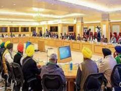 Farmers and government's meeting continues after lunch 