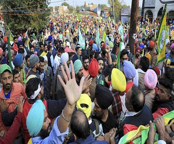 Farmers Protest: आज की बातचीत में नहीं निकला रास्ता, 5 दिसंबर को फिर बुलाए गए किसान | ABP Ganga 