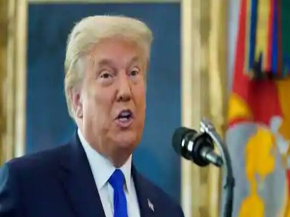 US: Violent clash erupts b/w Trump & Biden's supporters