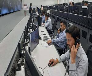 जब अचानक रुक गया यूपी कोरोना कमांड सेंटर का काम, सच सामने आया तो मचा हड़कंप | ABP Ganga 