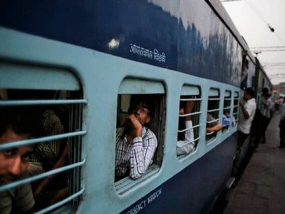 Railway में 1.4 लाख नौकरियों के लिए Vacancy निकली, दिसंबर 15 से 18 की बीच होगी परिक्षा 