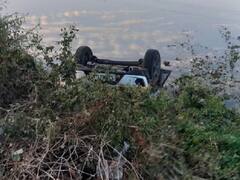 મહેસાણાઃ  શ્વાનને બચાવવા જતાં કાર તળાવમાં ખાબકી, કારમાં સવાર ત્રણ શિક્ષકોના મોત