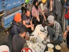 Farmers Protest: परांठों का लंगर... देखिए सिंघू बॉर्डर से ग्राउंड रिपोर्ट