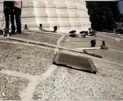 Kolhapur Ambabai Temple Roof | अंबाबाई मंदिराच्या छतावरील 1 हजार टन माती काढणार 