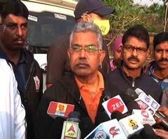 Dilip Ghosh: বাংলার উন্নয়নে বাঙালির চেয়ে বেশি ভূমিকা বাইরের মানুষের, দিলীপ ঘোষের মন্তব্যে ফের বিতর্ক