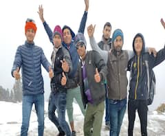 बर्फबारी से खिंचे चले आ रहे पर्यटक, फसलों को भी हो रहा लाभ | Purab Pashchim 