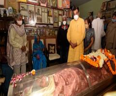 M G Vaidya : मा. गो. वैद्य यांचं निधन; दिग्गजांकडून श्रद्धांजली 