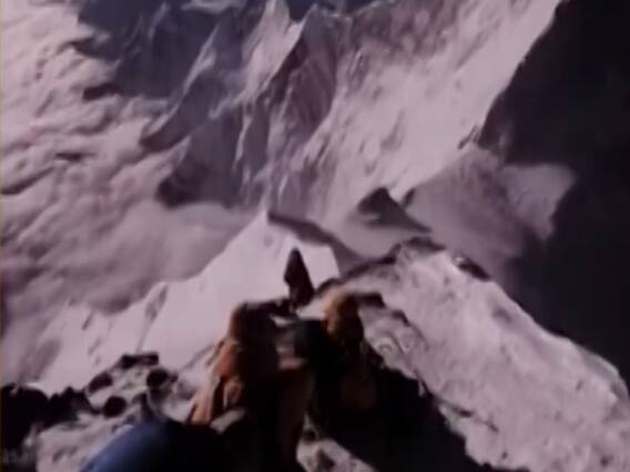 Mount Everest New Height: 86 सेमी बढ़ गई माउंट एवरेस्ट की ऊंचाई