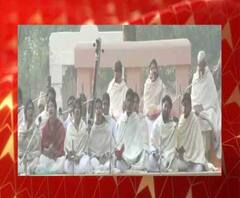 ফটাফট: নিয়ম মেনে বিশ্বভারতীতে পৌষ উৎসবের সূচনা, পিছিয়ে গেল মাধ্যমিক ও উচ্চমাধ্যমিক