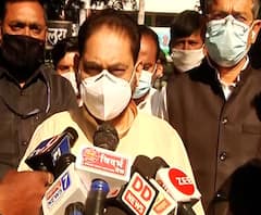 काँग्रेसमधील अंतर्गत कुरबुरी थांबेना, प्रभारींसमोर वनकरांच्या नावावरुन नितीन राऊतांची नाराजी