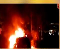 নবান্নের সামনে চলন্ত গাড়িতে আগুন, কেউ হতাহত হয়নি