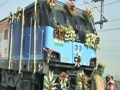 PM Narendra Modi inaugurates new Bhaupur-new Khurja section on EDFC