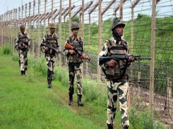 J&K: अनंतनाग में सुरक्षाबलों और आतंकियों के बीच एनकाउंटर जारी, एक आतंकी पकड़ा गया