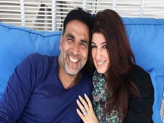 Akshay Kumar और Twinkle Khanna की एक फोटो क्यों हो रही VIRAL? 