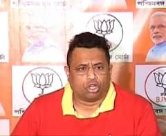 'তৃণমূল কয়লা-গরু চুরি করে জানতাম, ঘরের মা লক্ষ্মীকে চুরি করবে ভাবিনি,' স্ত্রীর দলত্যাগে আবেগপ্রবণ Soumitra Khan