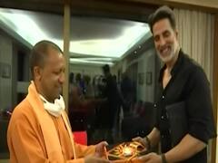 यूपी में बन रही फिल्म सिटी पर क्यों हो रही सियासत?