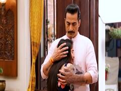 Vanraj's daughter gets emotional when he leaves the house