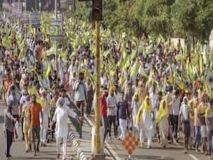 Farmers Protest: किसानों ने आंदोलन को और तेज करने का किया ऐलान | Namaste Bharat