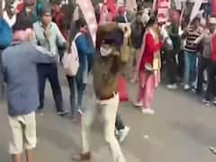 Patna में किसान आंदोलन के समर्थन में लेफ्ट का प्रदर्शन... पुलिस ने किया लाठीचार्ज