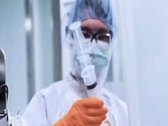 Corona Vaccine: पोलिंग बूथ की तरह बनाए जा रहे 'वैक्सीन बूथ'